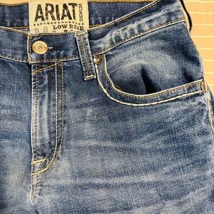 Ariat 30/34 Men's Low Rise Blue Jeans